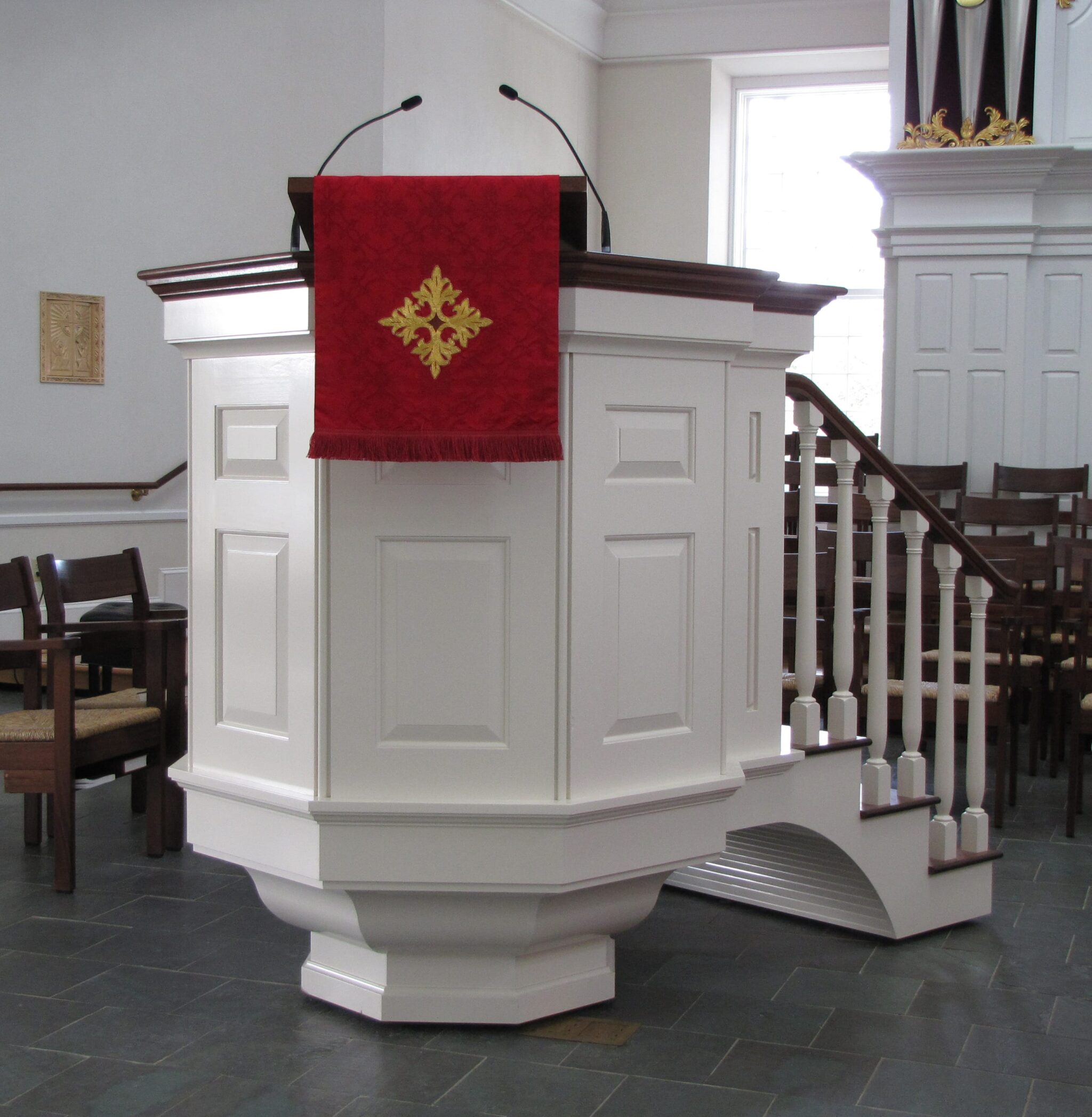 pulpits for church