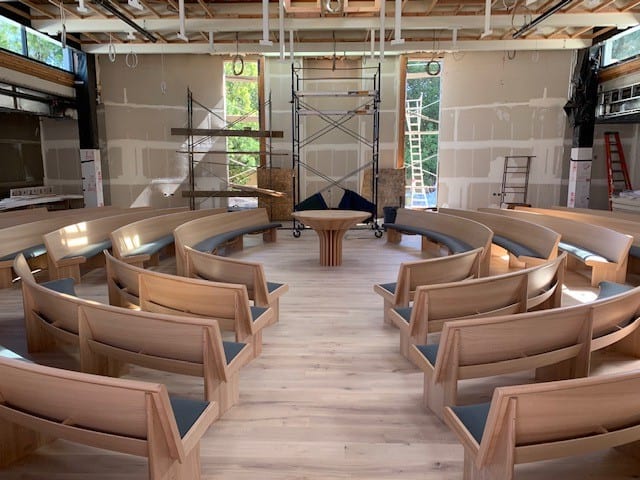 circular pews