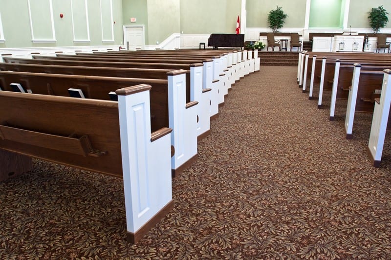 Colonial Radius Pews