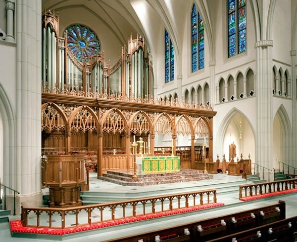 Chancel and pulpit area of St. Martin’s Episcopal Church Houston TX