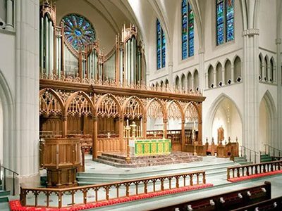 Chancel and pulpit area of St. Martin’s Episcopal Church Houston TX